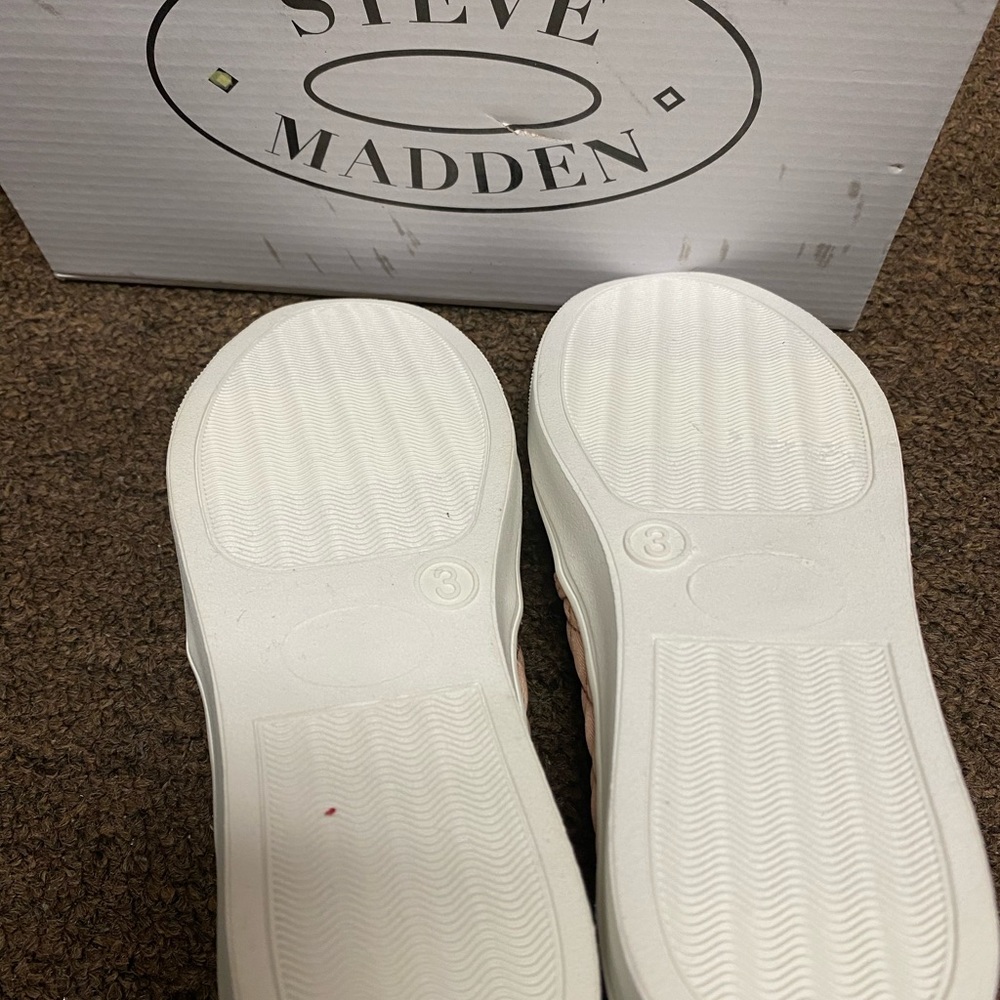 Steve Madden